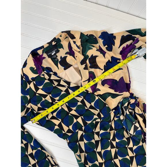 Donna Morgan Wrap Casual Mini Dress Long Sleeve Surplice Short Size 4 - Picture 6 of 7